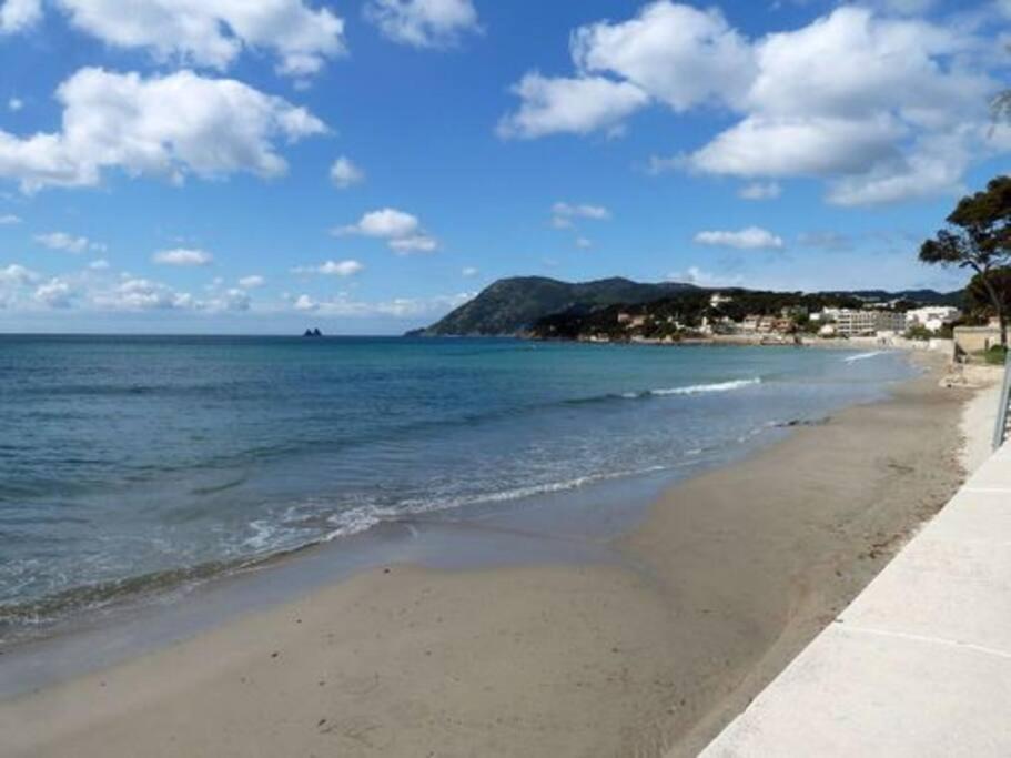 Grande Maison De Ville Atypique - 4 Nuits Mini La Seyne-sur-Mer Esterno foto